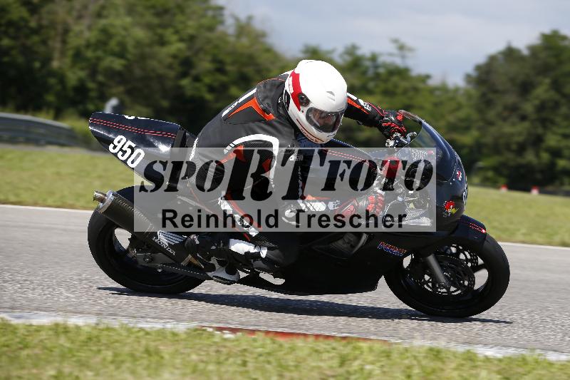 /Archiv-2024/29 12.06.2024 MOTO.CH Track Day ADR/Gruppe gelb/950